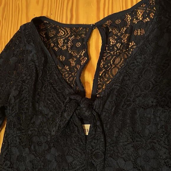 HOLLISTER Long Sleeve Blue Lace Dress - Picture 2 of 6